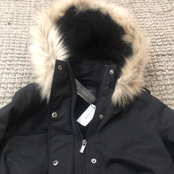 NWT- Banana Republic - PXXS - Picture 3 of 5